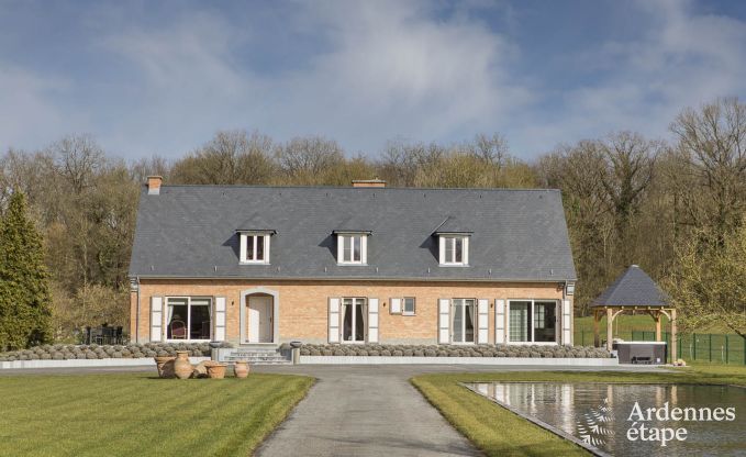 Villa de Luxe  Doische pour 9 personnes en Ardenne