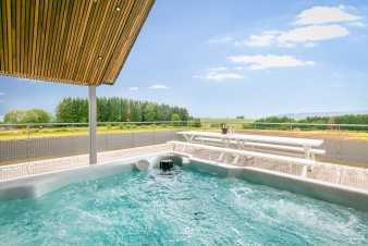 Somptueuse villa  pour 14 personnes avec piscine intrieure  la Roche en Ardenne