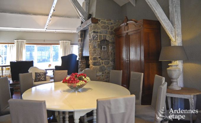 Villa de Luxe  Rochefort pour 13 personnes en Ardenne