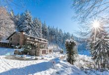 Vakantiehuis in de sneeuw in de Ardennen