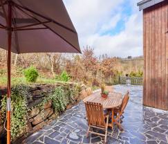 Maison de vacances adaptée aux familles avec salle de jeux à Alle-sur-Semois, Ardenne