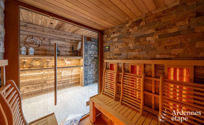Appartement de luxe  Amel : sjour romantique pour 4 personnes avec sauna et jacuzzi en Ardenne