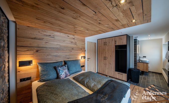 Appartement de luxe  Amel : sjour romantique pour 4 personnes avec sauna et jacuzzi en Ardenne