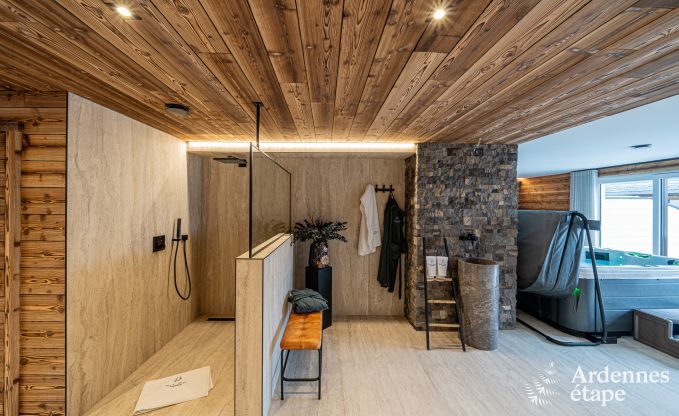 Appartement de luxe  Amel : sjour romantique pour 4 personnes avec sauna et jacuzzi en Ardenne