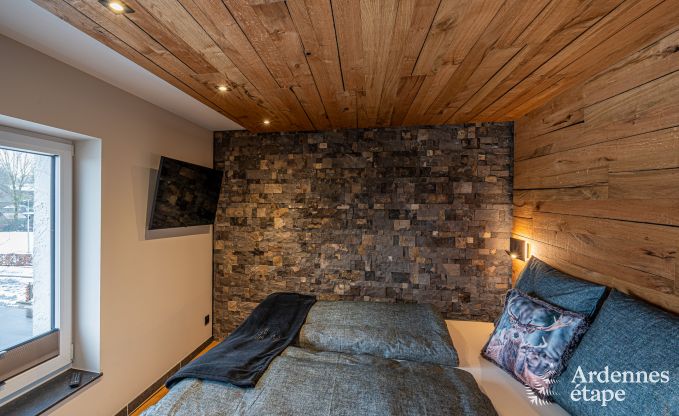 Appartement de luxe  Amel : sjour romantique pour 4 personnes avec sauna et jacuzzi en Ardenne