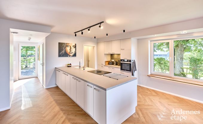 Maison de vacances moderne pour 10 personnes  Amel avec 4 chambres, 5 salles de bains, sauna, salle de fitness, salle de jeux et jardin priv