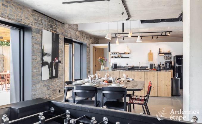 Maison de vacances authentique pour 6 personnes  Anhe avec sauna priv, terrasse couverte et intrieur de luxe