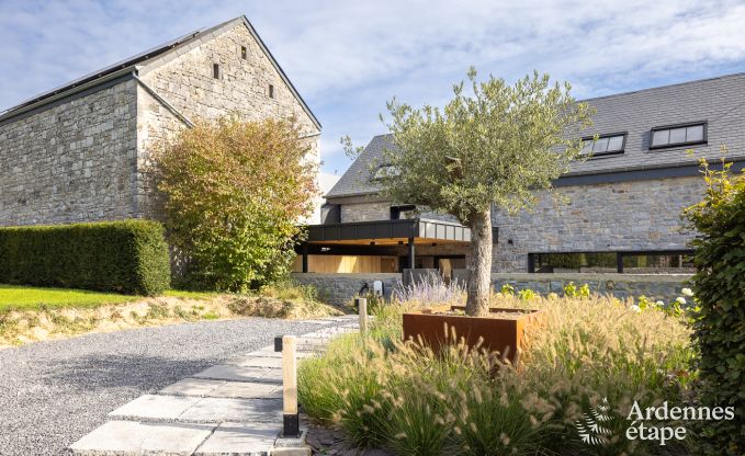 Maison de vacances authentique pour 6 personnes  Anhe avec sauna priv, terrasse couverte et intrieur de luxe