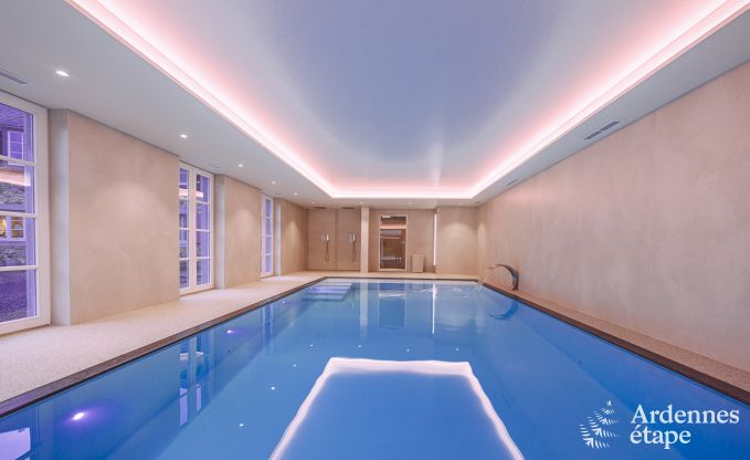 Luxueuse villa de vacances 22 personnes avec wellness et piscine à Aubel
