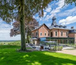 Villa de luxe avec piscine intérieure et espace bien-être à Aubel, Ardenne