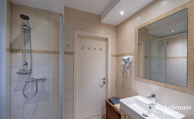 Chalet confortable pour 5 personnes  Aywaille avec 2 chambres, terrasse prive et jardin