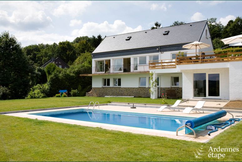 Luxueuse Villa Pour 12 Personnes Avec Piscine Extérieure à Aywaille