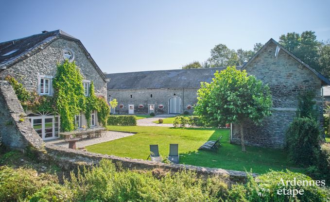 Chteau  Bastogne pour 30 personnes en Ardenne