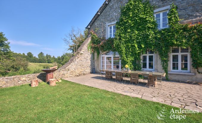 Chteau  Bastogne pour 30 personnes en Ardenne