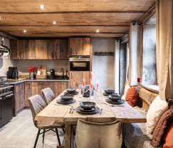 Maison chien admis à Bastogne, Ardenne