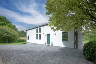 Maison de vacances pour 14 personnes  Bastogne, Ardenne. 5 chambres