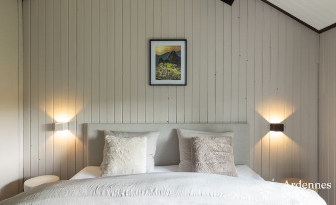 Charmante petite ferme pour 6 personnes  Bastogne avec jacuzzi intrieur et extrieur