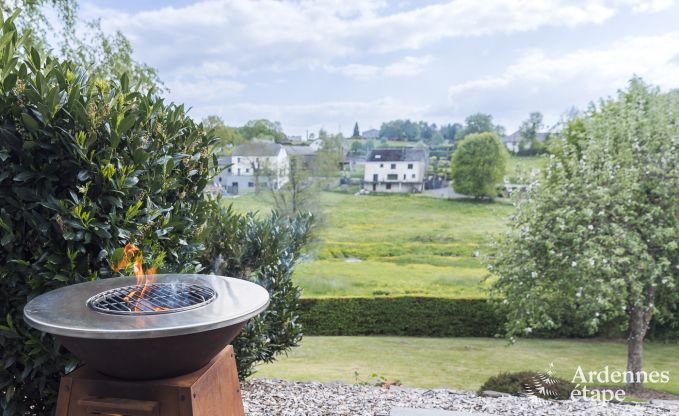 Charmante petite ferme pour 6 personnes  Bastogne avec jacuzzi intrieur et extrieur