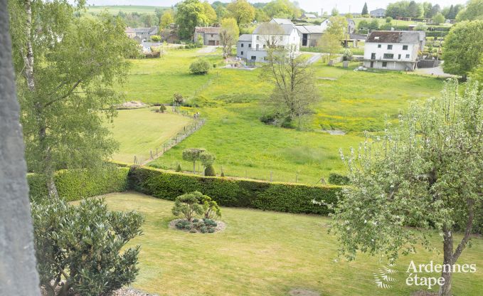 Charmante petite ferme pour 6 personnes  Bastogne avec jacuzzi intrieur et extrieur