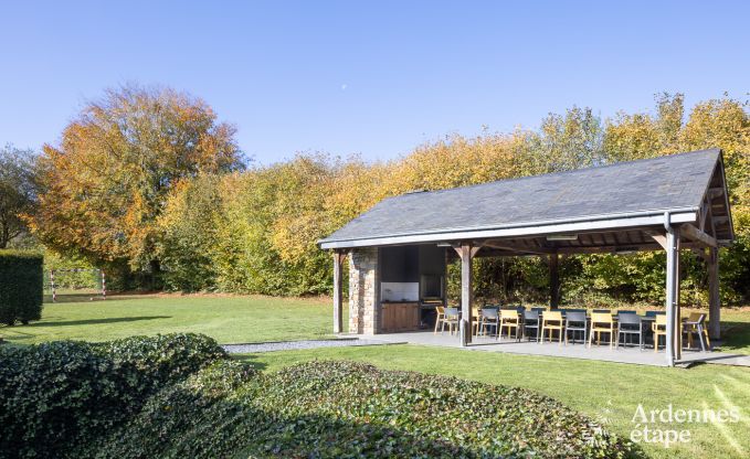 Villa de luxe avec piscine intrieure  Bastogne pour 24 personnes