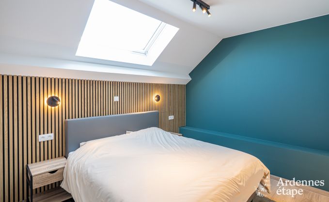 Maison de vacances � Bastogne : logement spacieux pour 14 personnes avec 6 chambres et salle de jeux