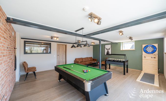 Maison de vacances � Bastogne : logement spacieux pour 14 personnes avec 6 chambres et salle de jeux