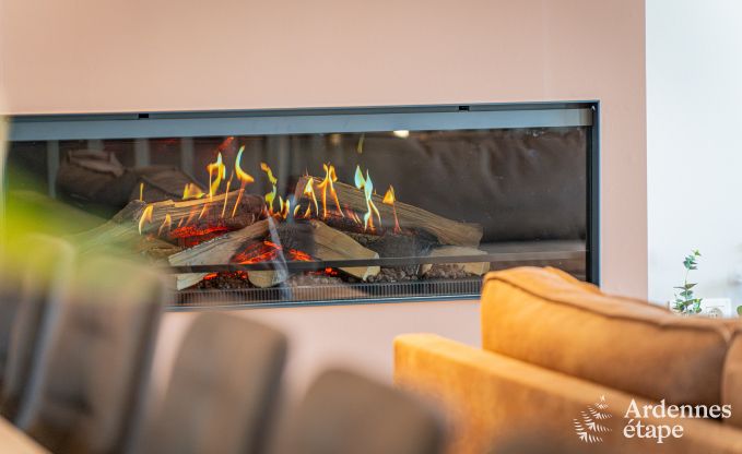 Maison de vacances � Bastogne : logement spacieux pour 14 personnes avec 6 chambres et salle de jeux