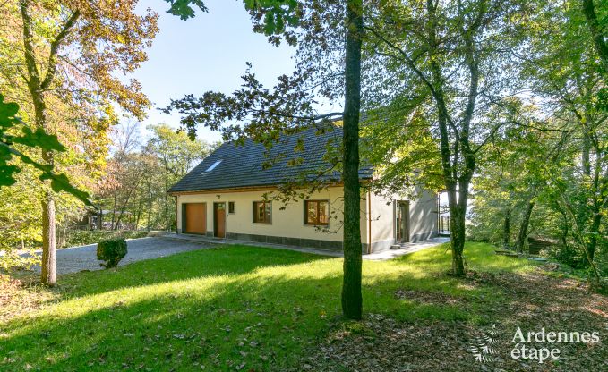 Chalet spacieux pour groupes  Beauraing, Ardenne