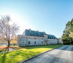Château à Beauraing pour 38 personnes en Ardenne