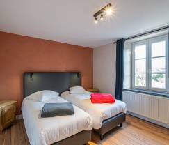 Maison de vacances spacieuse à Beauraing pour grandes familles