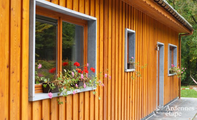 Chalet spacieux et confortable  Beauraing, Ardenne