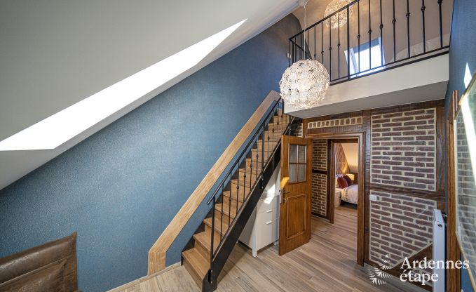 Ch�teau � Beauraing pour 38 personnes en Ardenne