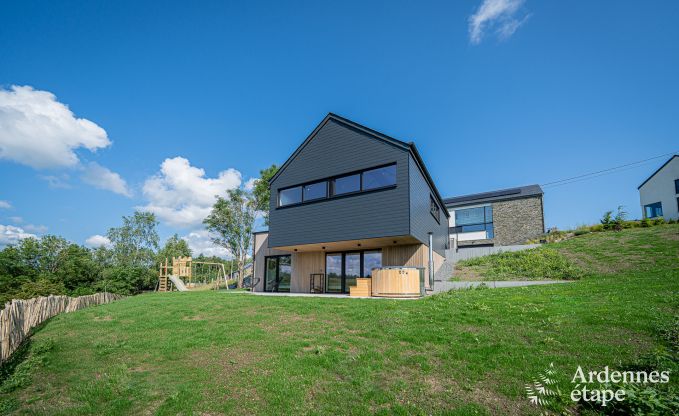 Maison de vacances  Bertogne pour 6 personnes avec jardin priv et hottub