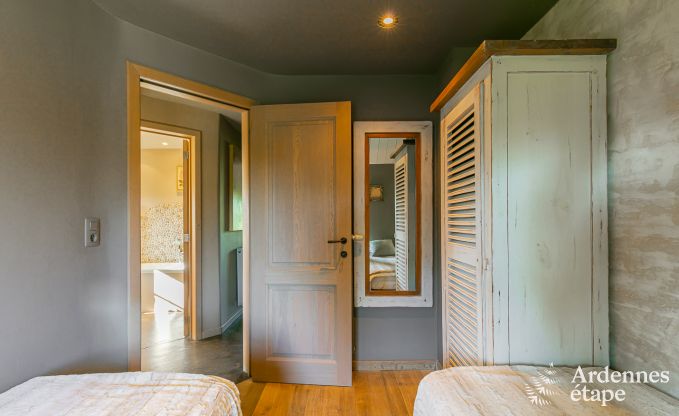 Gîte de vacances pittoresque avec sauna et jardin pour 8 pers. à Bertrix