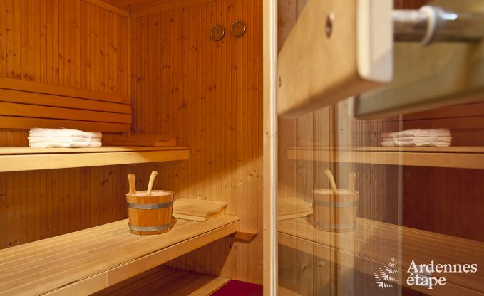 Typique maison de vacances 15 personnes avec sauna à Bertrix en Ardenne