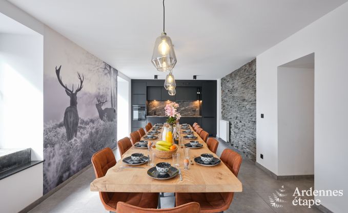 Luxe maison de vacances pour 13 personnes avec jacuzzi  Bertrix, Ardenne