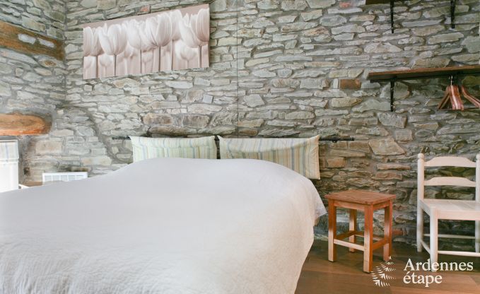 G�te insolite � Bertrix pour 8/10 personnes en Ardenne