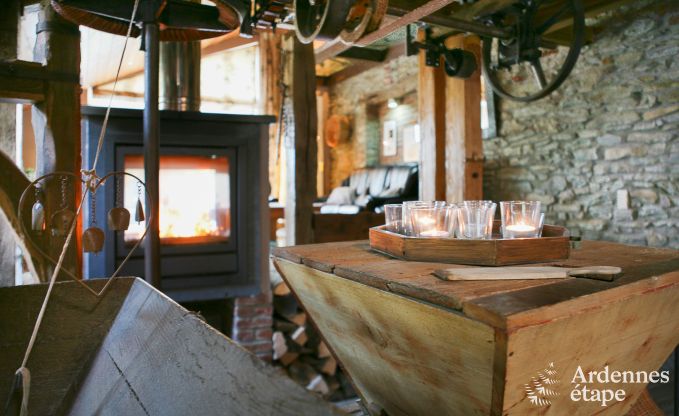 G�te insolite � Bertrix pour 8/10 personnes en Ardenne