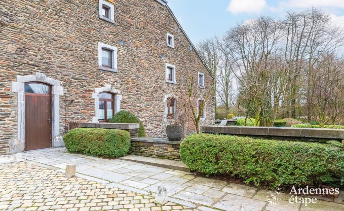 Maison de vacances  Bouillon pour 15 personnes en Ardenne