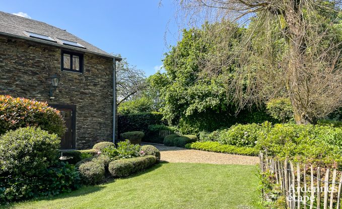 Maison de vacances  Bouillon pour 15 personnes en Ardenne