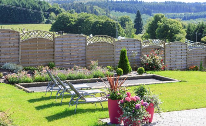 Maison de vacances  Bouillon pour 10 personnes en Ardenne