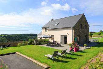 Confortable maison de vacances pour 10 pers.  Bouillon, chien admis