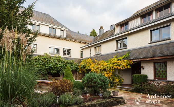 Maison de vacances � Bouillon pour 18 personnes en Ardenne