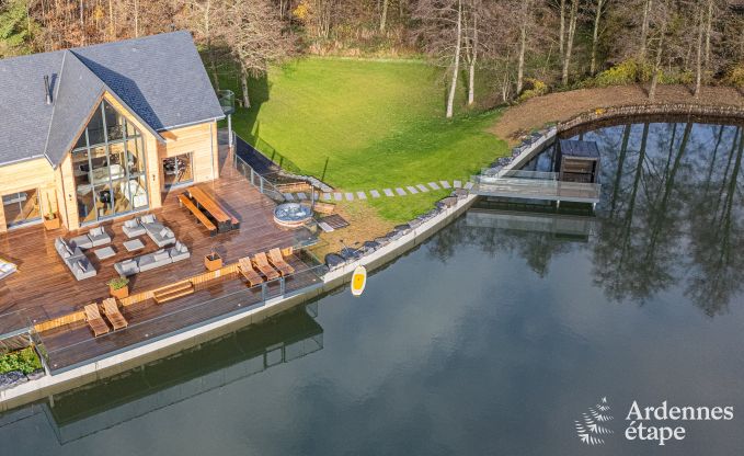Chalet de luxe � Brognon pour 20 personnes avec piscine ext�rieure chauff�e, jacuzzi ext�rieur et sauna au bord du lac
