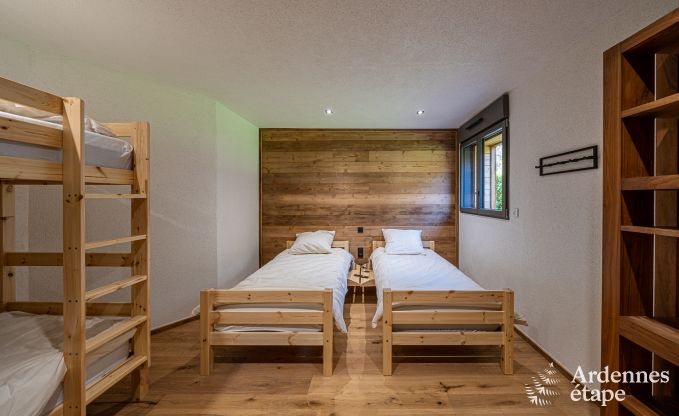 Chalet de luxe � Brognon pour 20 personnes avec piscine ext�rieure chauff�e, jacuzzi ext�rieur et sauna au bord du lac