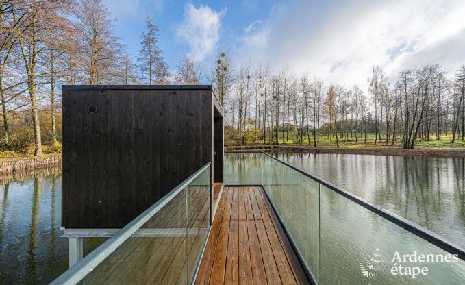 Chalet de luxe � Brognon pour 20 personnes avec piscine ext�rieure chauff�e, jacuzzi ext�rieur et sauna au bord du lac