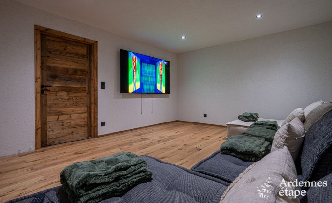 Chalet de luxe � Brognon pour 20 personnes avec piscine ext�rieure chauff�e, jacuzzi ext�rieur et sauna au bord du lac