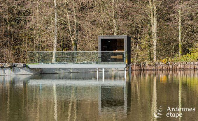 Chalet de luxe � Brognon pour 20 personnes avec piscine ext�rieure chauff�e, jacuzzi ext�rieur et sauna au bord du lac