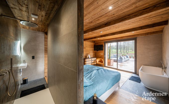 Chalet de luxe � Brognon pour 20 personnes avec piscine ext�rieure chauff�e, jacuzzi ext�rieur et sauna au bord du lac