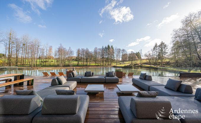 Chalet de luxe � Brognon pour 20 personnes avec piscine ext�rieure chauff�e, jacuzzi ext�rieur et sauna au bord du lac
